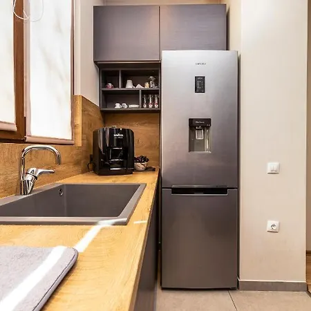 Beautiful 1bd Flat With A Parking Spot In The Centre Apartment